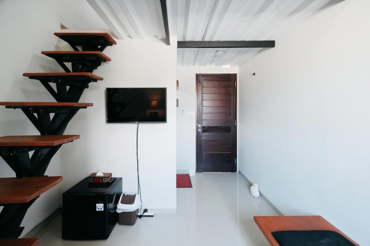 D' Tamblingan Guesthouse RedPartner Jimbaran  Bagian luar foto